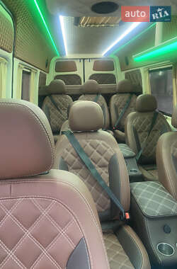 Микроавтобус Mercedes-Benz Sprinter 2017 в 