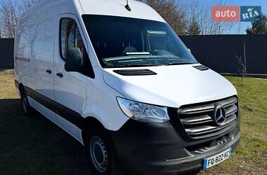 Вантажний фургон Mercedes-Benz Sprinter 2020 в Самборі