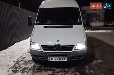 Грузовой фургон Mercedes-Benz Sprinter 2006 в 