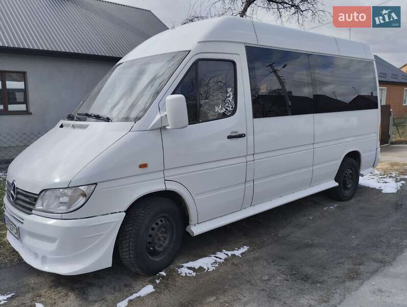 Микроавтобус Mercedes-Benz Sprinter 2001 в Ровно фото 2 Микроавтобус Mercedes-Benz Sprinter 2001 в Ровно