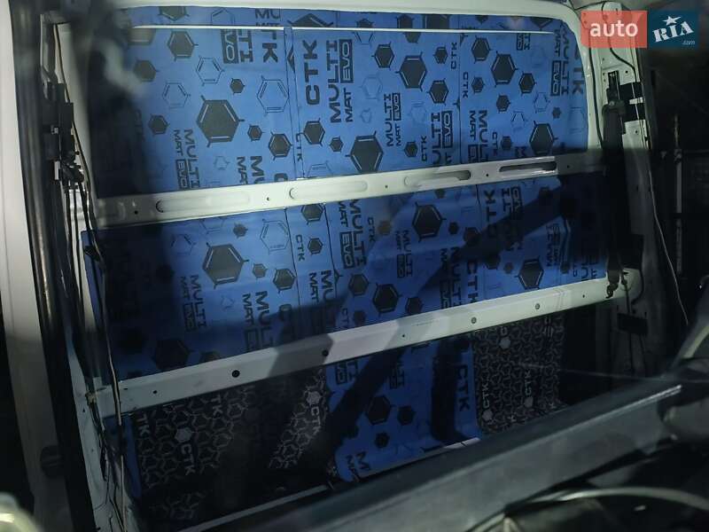 Тентованый Mercedes-Benz Sprinter 2011 в Косове