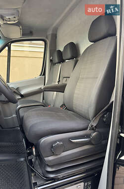 Грузовой фургон Mercedes-Benz Sprinter 2018 в 