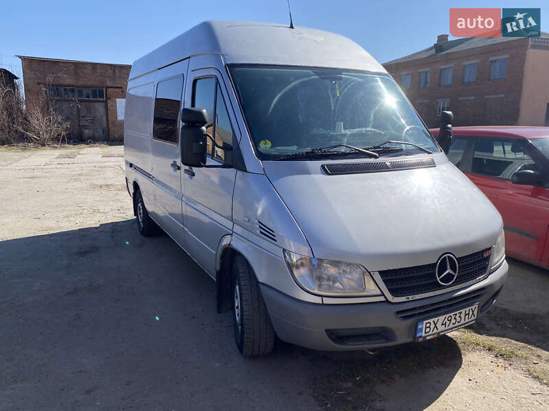 Mercedes-Benz Sprinter 2006