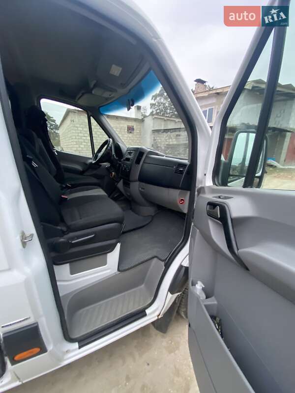 Микроавтобус Mercedes-Benz Sprinter 2014 в Новояворовске фото 11 Микроавтобус Mercedes-Benz Sprinter 2014 в Новояворовске