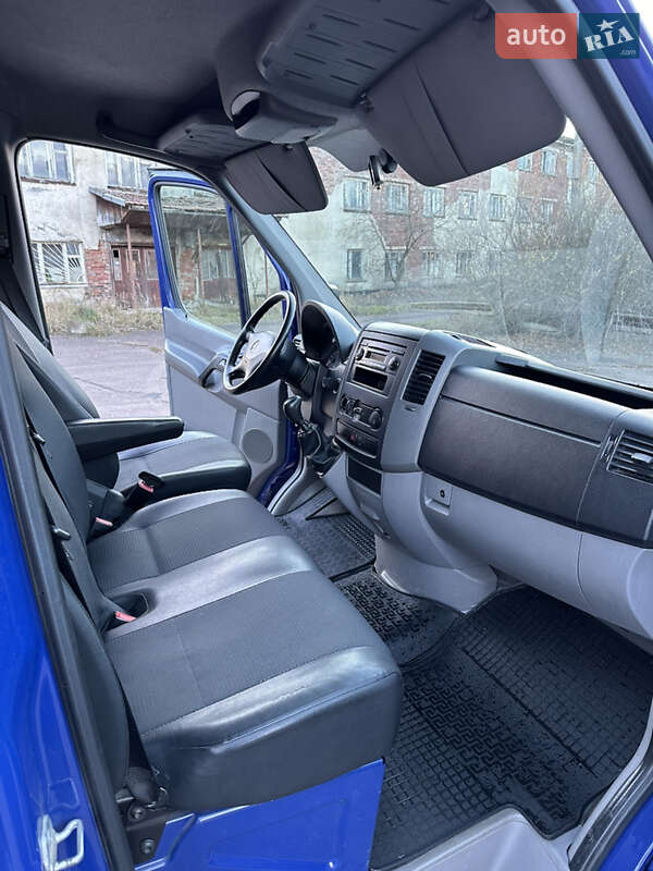 Грузопассажирский фургон Mercedes-Benz Sprinter 2013 в Калуше
