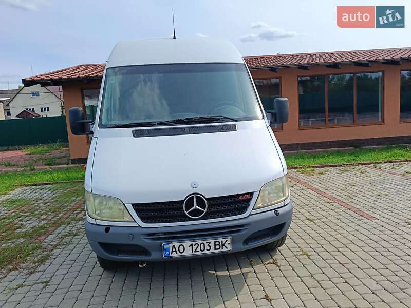 Грузовой фургон Mercedes-Benz Sprinter 2006 в Иршаве фото Грузовой фургон Mercedes-Benz Sprinter 2006 в Иршаве