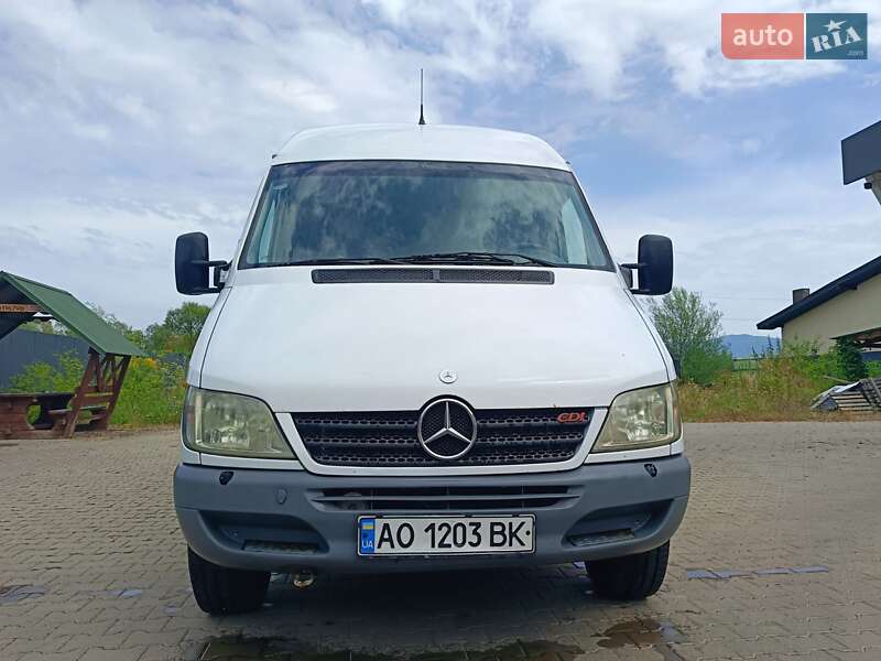 Грузовой фургон Mercedes-Benz Sprinter 2006 в Иршаве фото 15 Грузовой фургон Mercedes-Benz Sprinter 2006 в Иршаве