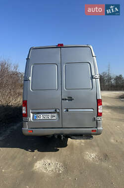 Микроавтобус Mercedes-Benz Sprinter 2004 в 
