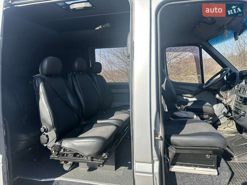 Мікроавтобус Mercedes-Benz Sprinter 2004 в Вишнівці