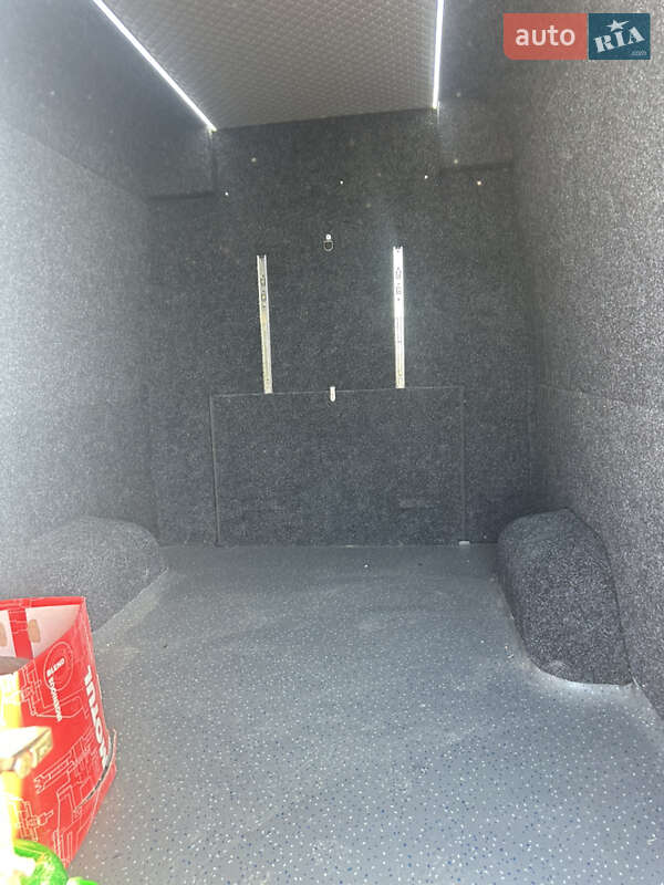 Мікроавтобус Mercedes-Benz Sprinter 2004 в Вишнівці