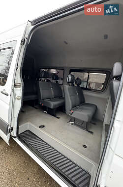 Вантажопасажирський фургон Mercedes-Benz Sprinter 2013 в 