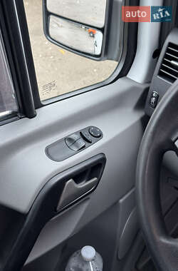 Вантажопасажирський фургон Mercedes-Benz Sprinter 2013 в 