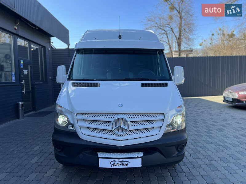 Туристический / Междугородний автобус Mercedes-Benz Sprinter 2014 в Черновцах