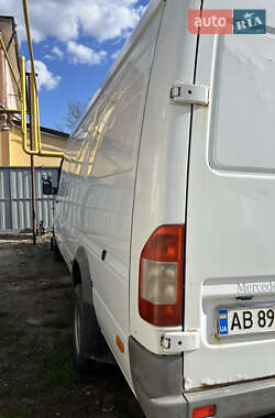 Вантажний фургон Mercedes-Benz Sprinter 2003 в 