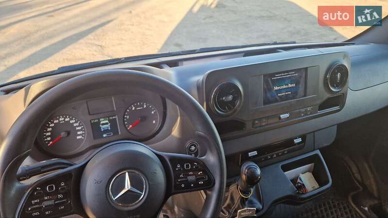 Микроавтобус Mercedes-Benz Sprinter 2019 в Великой Александровке фото 7 Микроавтобус Mercedes-Benz Sprinter 2019 в Великой Александровке