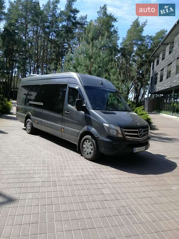 Туристичний / Міжміський автобус Mercedes-Benz Sprinter 2014 в Полтаві