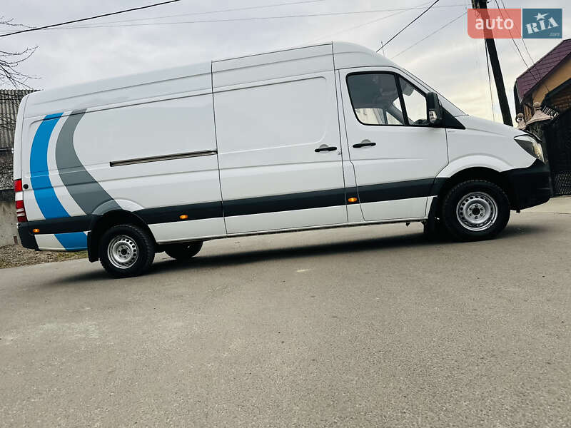 Грузовой фургон Mercedes-Benz Sprinter 2017 в Тячеве