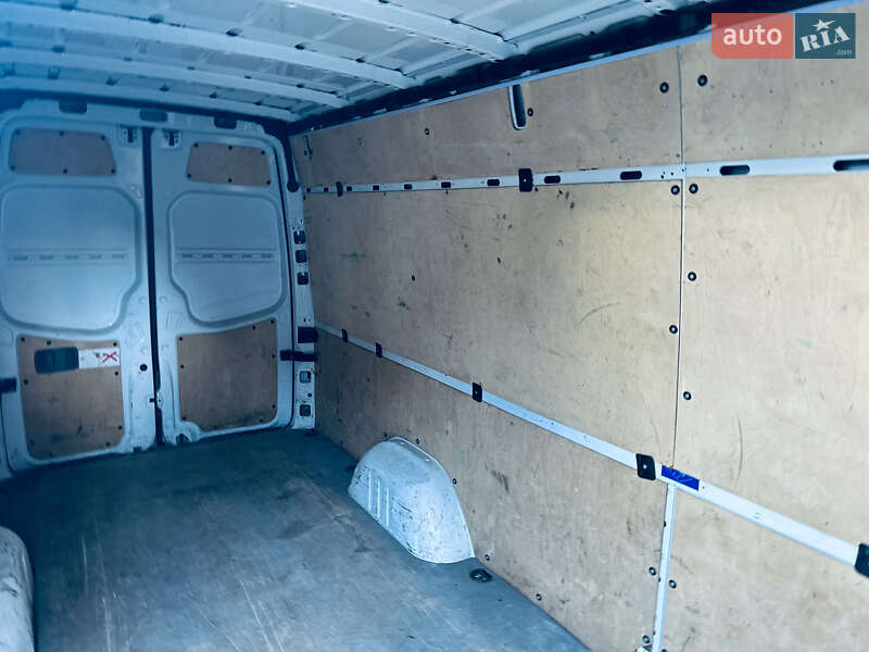 Грузовой фургон Mercedes-Benz Sprinter 2017 в Тячеве