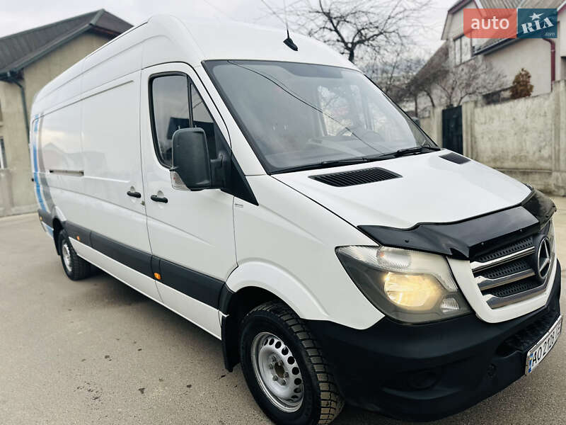 Грузовой фургон Mercedes-Benz Sprinter 2017 в Тячеве