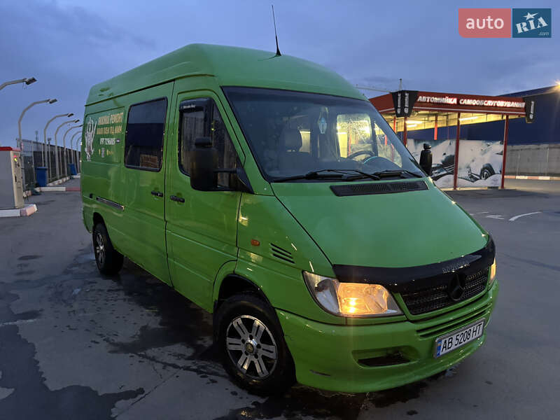 Мікроавтобус Mercedes-Benz Sprinter 2001 в 