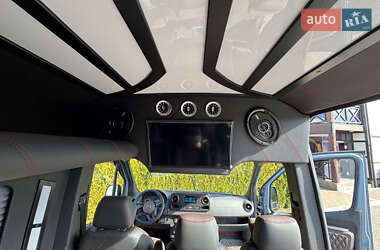 Микроавтобус Mercedes-Benz Sprinter 2022 в 