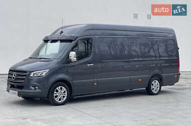 Вантажний фургон Mercedes-Benz Sprinter 2020 в 