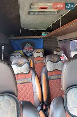 Микроавтобус Mercedes-Benz Sprinter 2004 в 