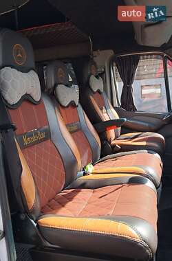 Микроавтобус Mercedes-Benz Sprinter 2004 в 