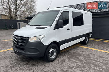 Грузопассажирский фургон Mercedes-Benz Sprinter 2021 в 
