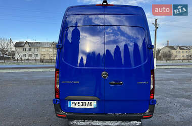 Грузовой фургон Mercedes-Benz Sprinter 2021 в 