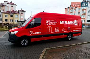 Грузовой фургон Mercedes-Benz Sprinter 2021 в 
