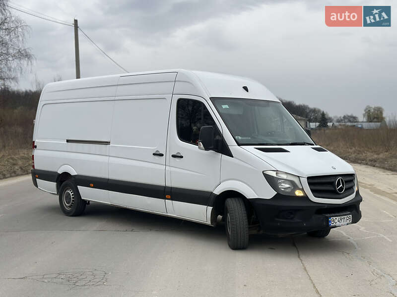 Грузовой фургон Mercedes-Benz Sprinter 2014 в 
