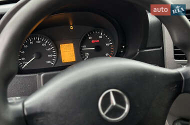 Грузовой фургон Mercedes-Benz Sprinter 2014 в 