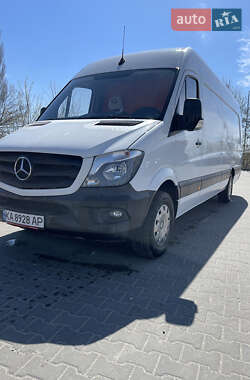 Грузовой фургон Mercedes-Benz Sprinter 2018 в 