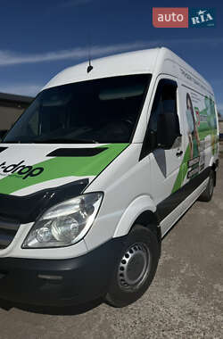 Грузовой фургон Mercedes-Benz Sprinter 2007 в 