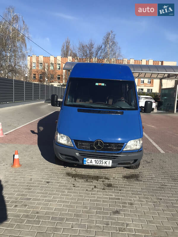 Мікроавтобус Mercedes-Benz Sprinter 2005 в 