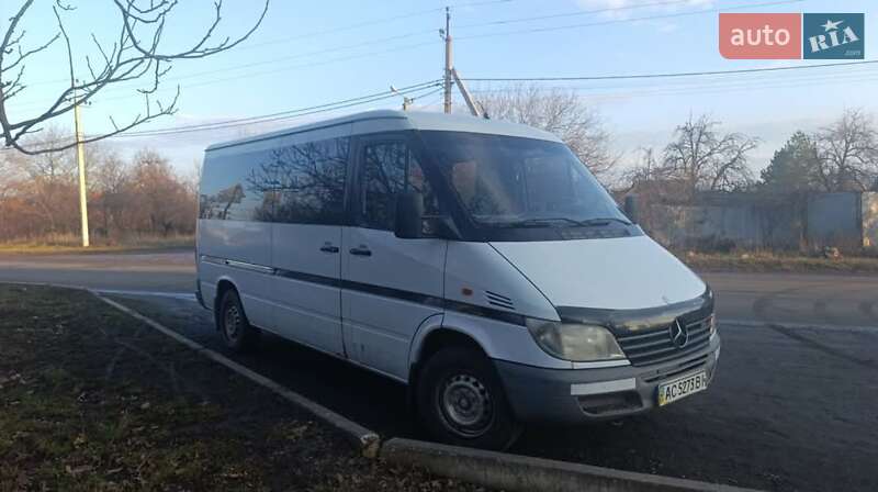 Туристический / Междугородний автобус Mercedes-Benz Sprinter 2001 в Знаменке