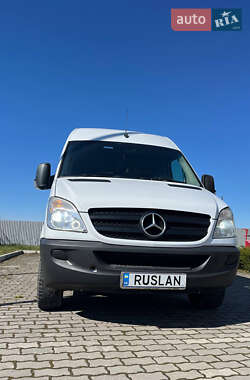 Туристичний / Міжміський автобус Mercedes-Benz Sprinter 2012 в 