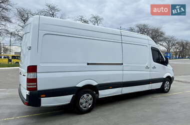 Грузовой фургон Mercedes-Benz Sprinter 2007 в 