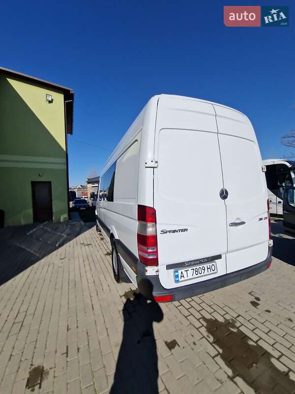 Микроавтобус Mercedes-Benz Sprinter 2006 в Ивано-Франковске