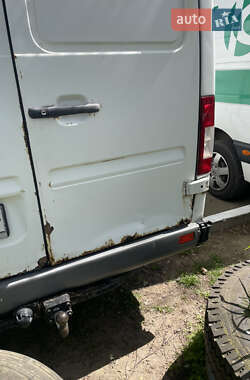Грузовой фургон Mercedes-Benz Sprinter 2006 в 