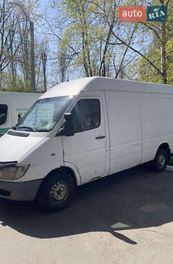Грузовой фургон Mercedes-Benz Sprinter 2006 в 