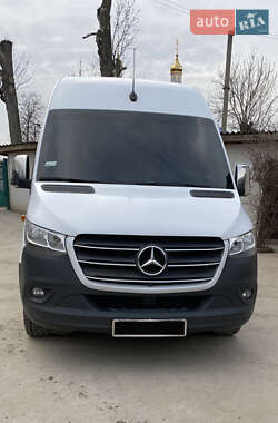 Грузопассажирский фургон Mercedes-Benz Sprinter 2019 в 