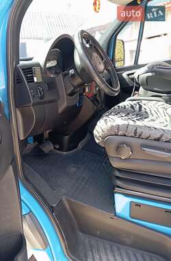 Микроавтобус Mercedes-Benz Sprinter 2012 в 