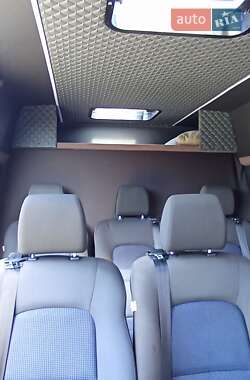 Микроавтобус Mercedes-Benz Sprinter 2012 в 