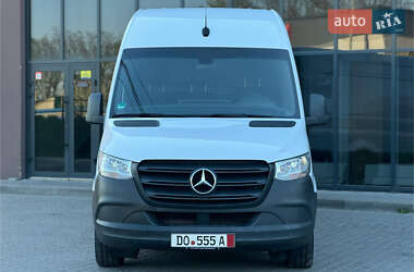 Грузовой фургон Mercedes-Benz Sprinter 2021 в 