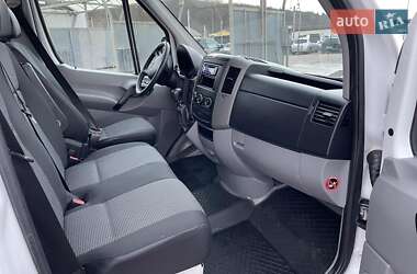 Грузовой фургон Mercedes-Benz Sprinter 2014 в 