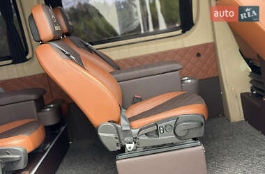 Мікроавтобус Mercedes-Benz Sprinter 2017 в 