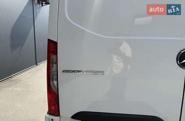 Грузовой фургон Mercedes-Benz Sprinter 2020 в 