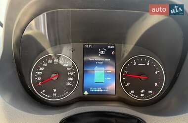 Грузовой фургон Mercedes-Benz Sprinter 2020 в 